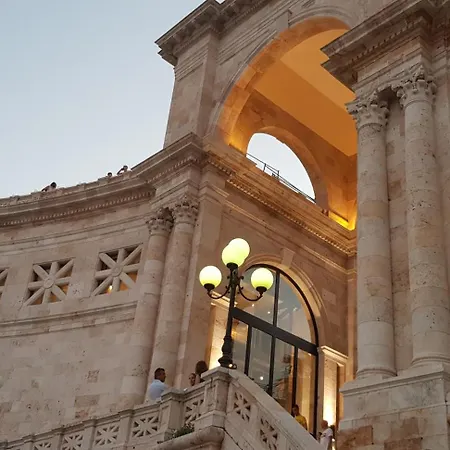 Πανσιόν Eva Luxury