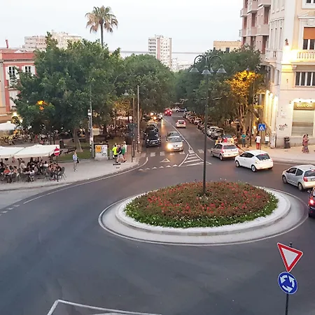 Eva Luxury Πανσιόν 4*
